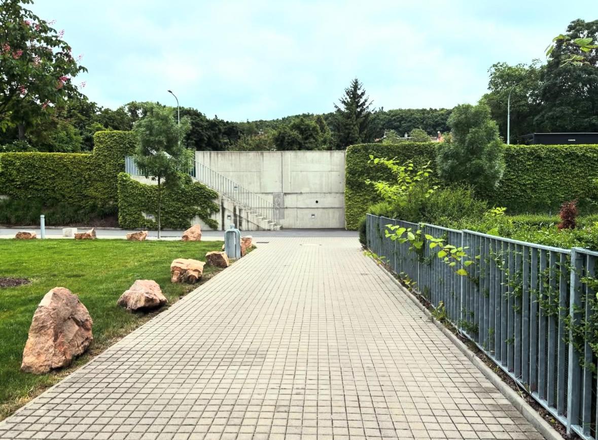 Krejcarek Garden Apartment Prague Exterior photo